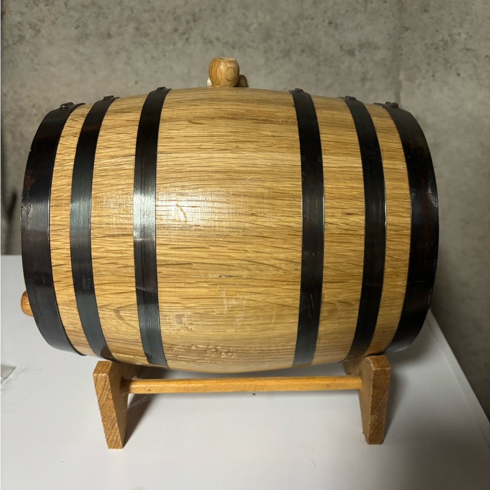 Hudson Whiskey Oak Barrel - Picture 3 of 8